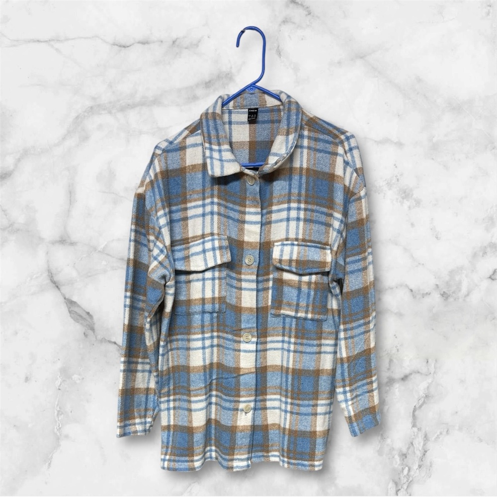 Light Blue and tan Brown Plaid Casual Shacket button down shirt size large - Picture 2 of 6